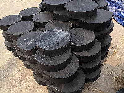绥阳县板式橡胶支座由若干层橡胶片与薄钢板经加压硫化
